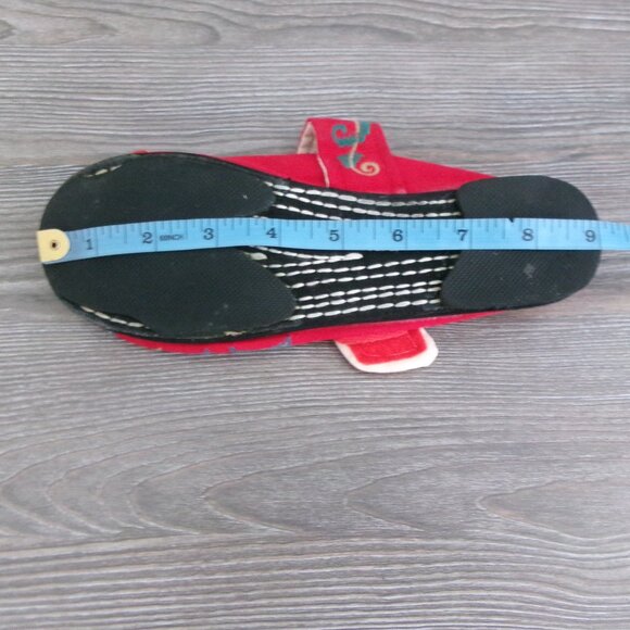 Lot 2 Pair Asian Embroidered Shoes Green Red Mary Jane and Ankle Tie 5.5 / 6 - Picture 13 of 16